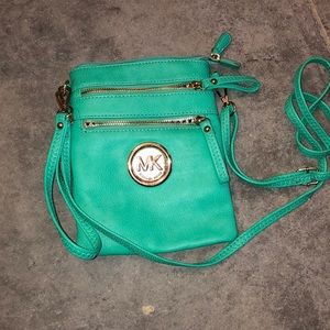 Small cross body bag